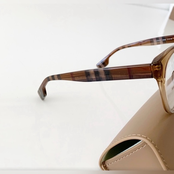 Burberry Glasses, New - Picture 6 of 7